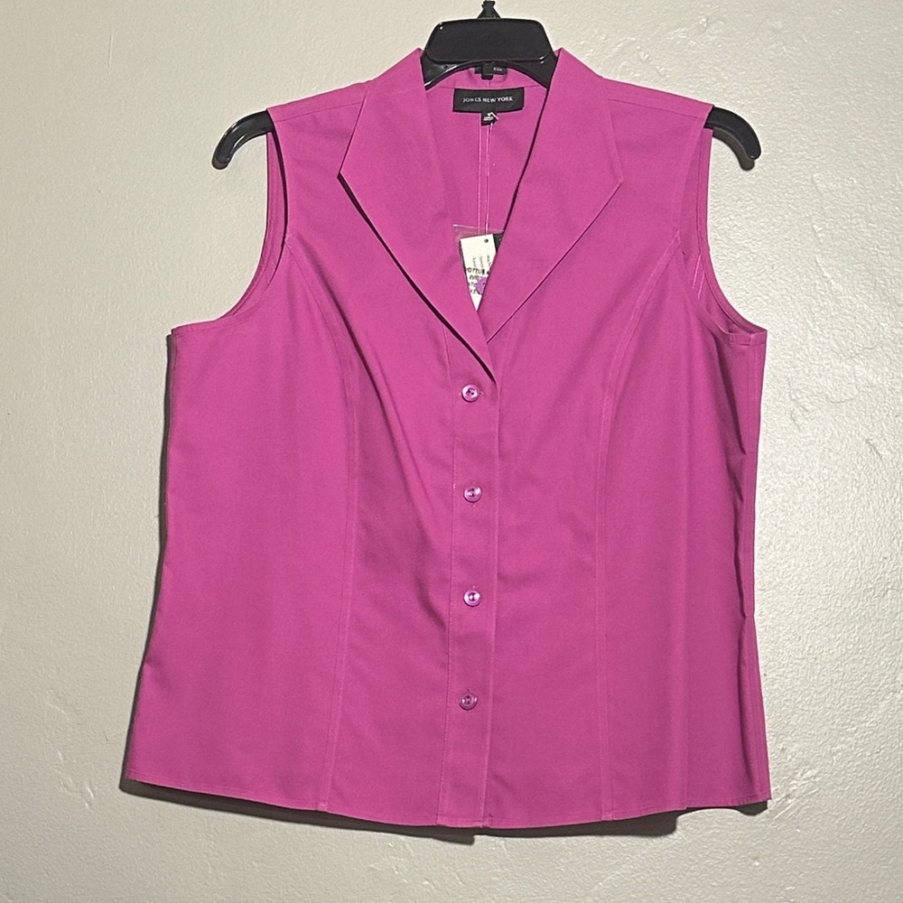 Jones New York Fuchsia Sleeveless Button Down Shirt NWT